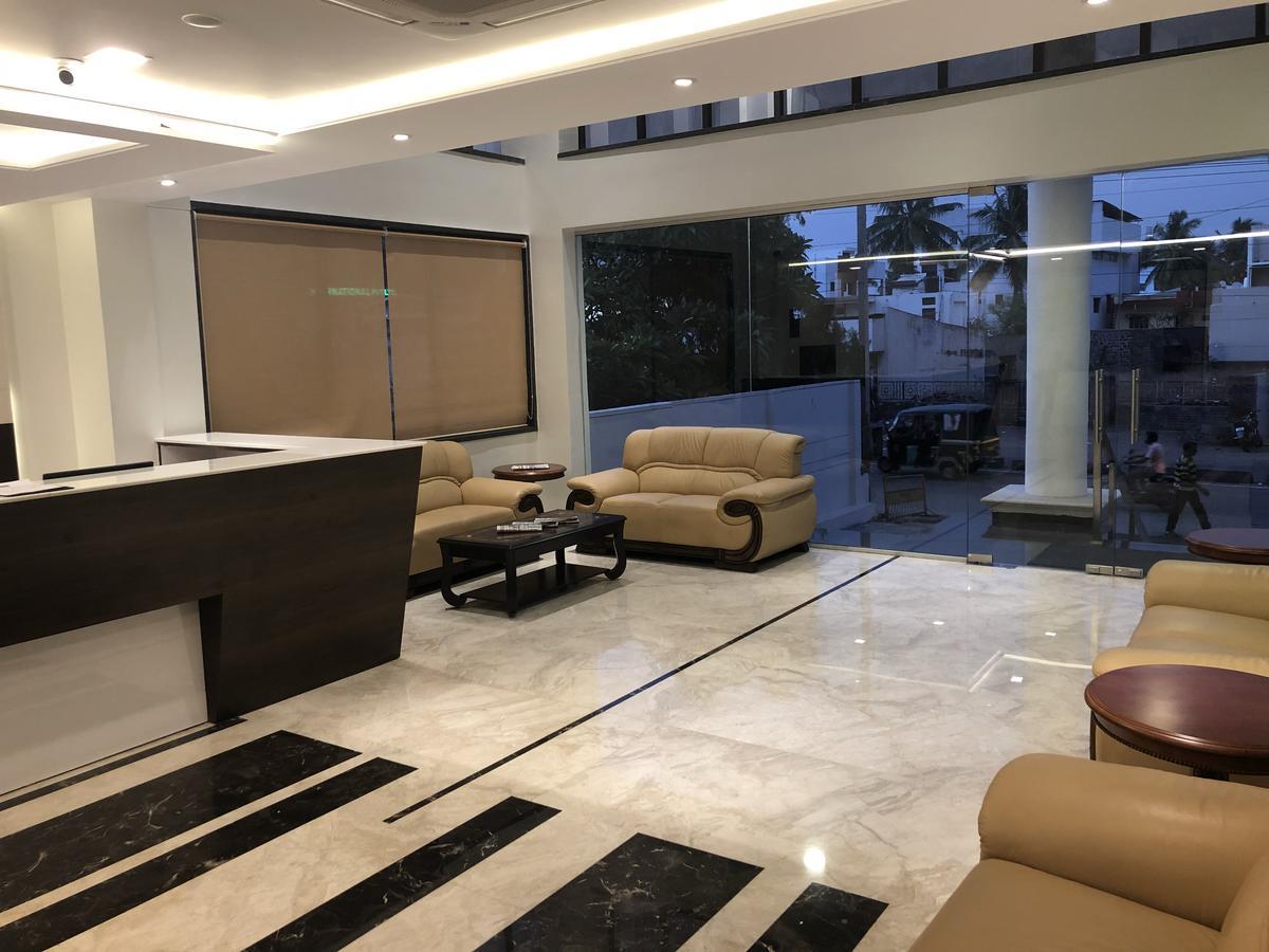 Kyriad Hotel Vijayapura By Othpl Bijāpur Εξωτερικό φωτογραφία