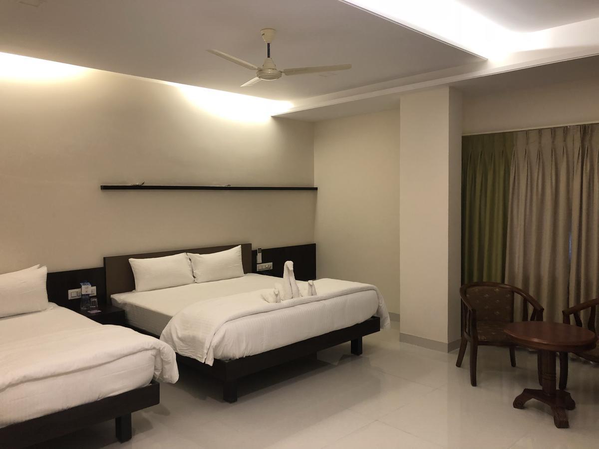 Kyriad Hotel Vijayapura By Othpl Bijāpur Εξωτερικό φωτογραφία