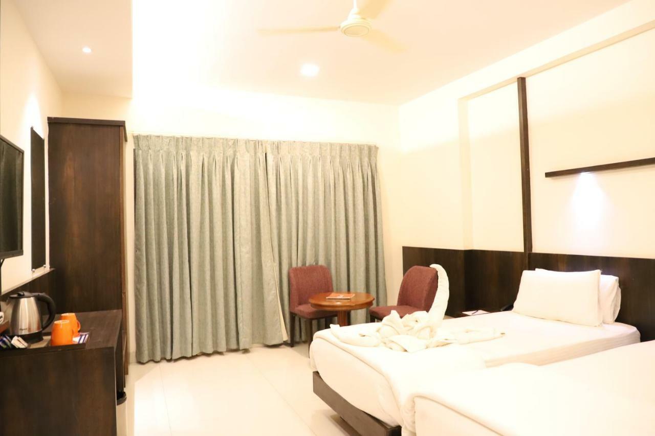 Kyriad Hotel Vijayapura By Othpl Bijāpur Εξωτερικό φωτογραφία