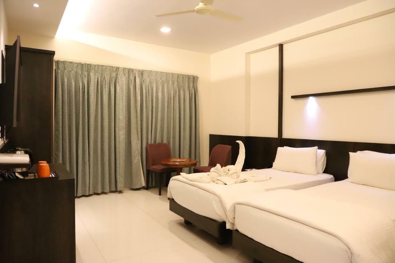 Kyriad Hotel Vijayapura By Othpl Bijāpur Εξωτερικό φωτογραφία