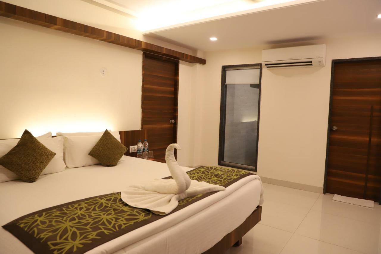 Kyriad Hotel Vijayapura By Othpl Bijāpur Εξωτερικό φωτογραφία